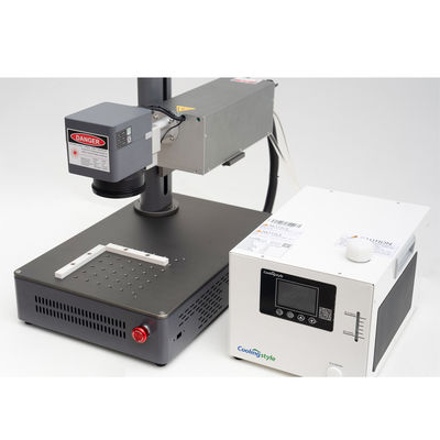 Easy to Use 5W Water Cooling UV Laser Marking Machine With Water Chiller UV Laser Engraving Machine for Glass Acrylic
